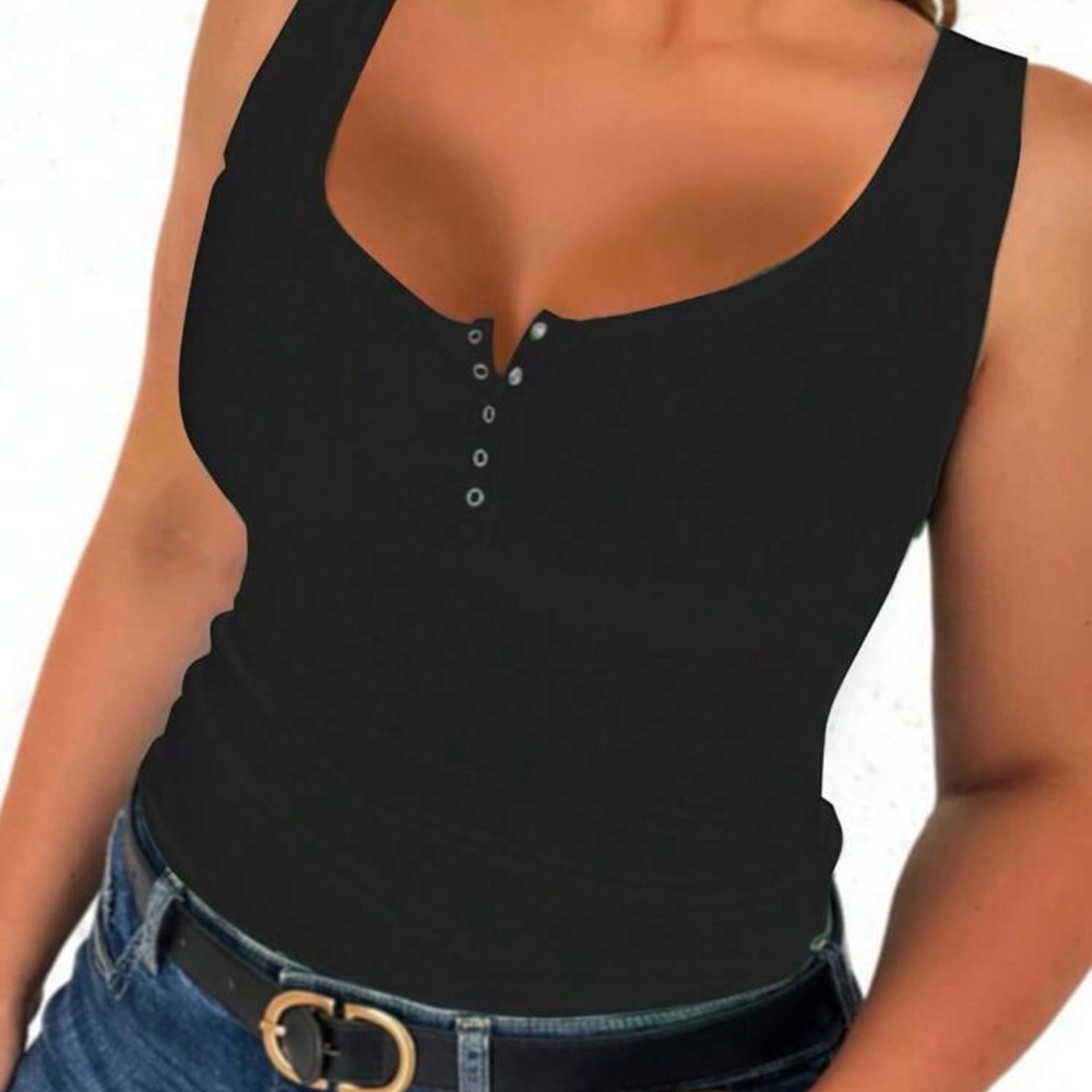 Emery Rose (SHEIN) Black Sleeveless Tank Top